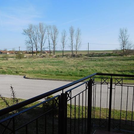 Jade Apartment Hegykő Eksteriør bilde